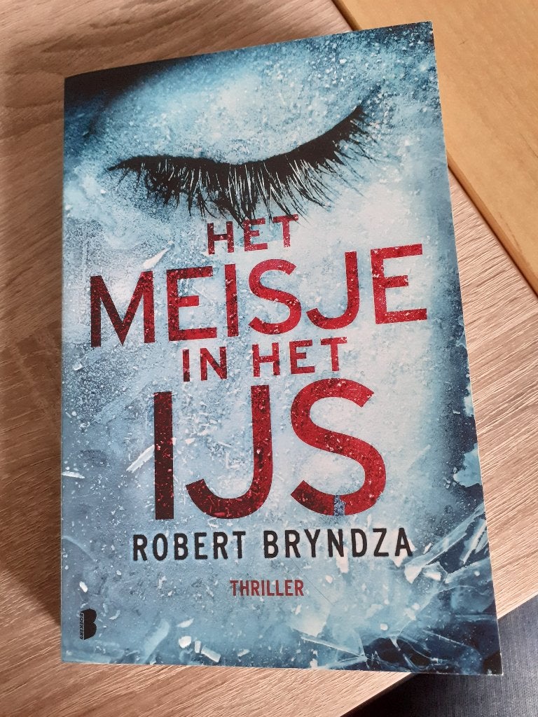7x Erika Foster (R. Bryndza), Ophalen of Verzenden, Zo goed als nieuw, Robert Bryndza