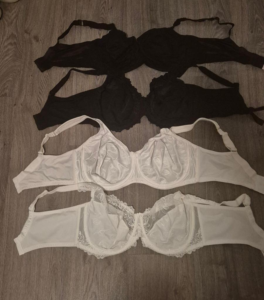 4 bh's als nieuw, Hunkemöller, Ophalen of Verzenden, BH