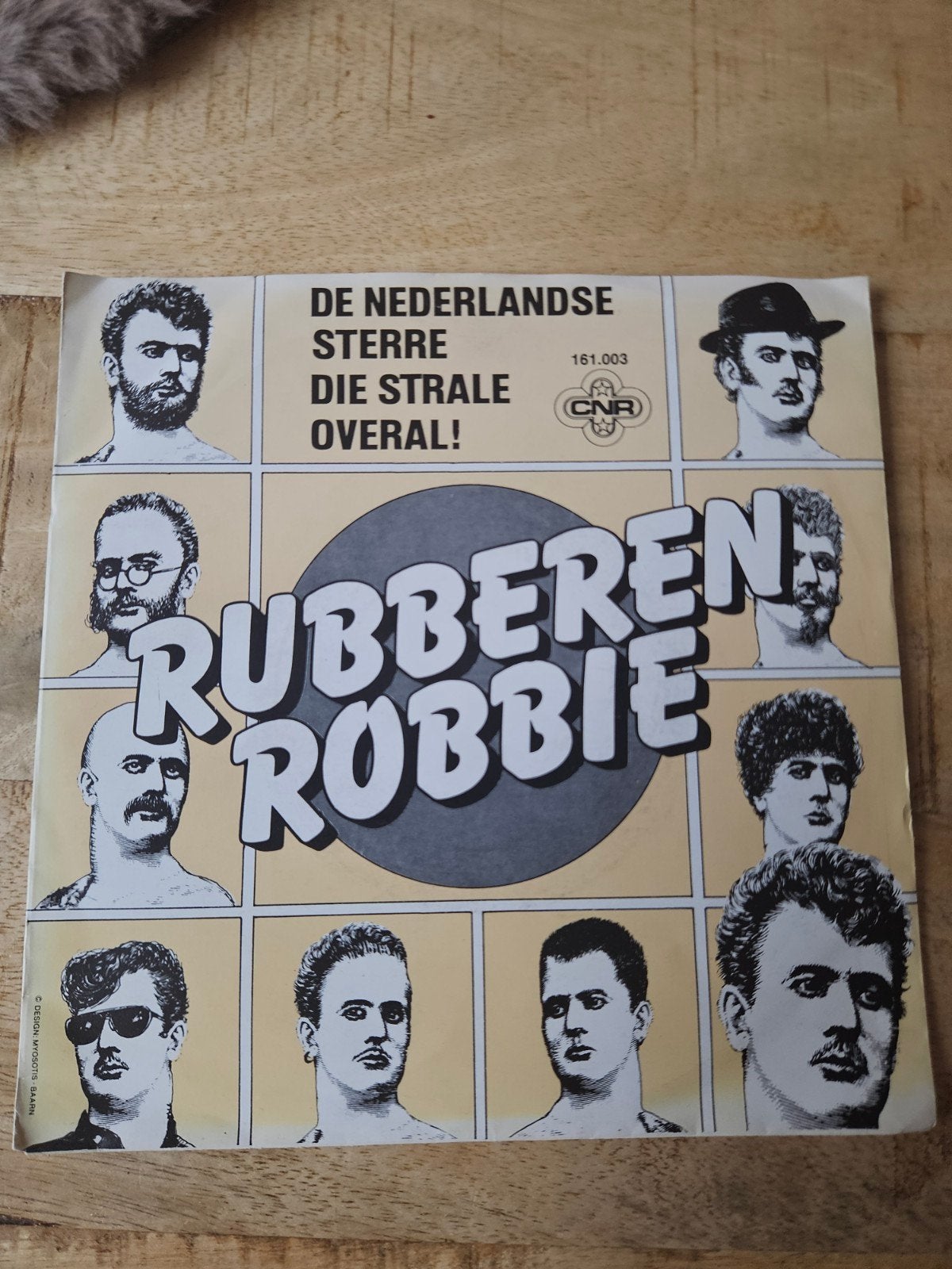 Rubberen Robbie - De Nederlandse Sterre Die Strale Overal!, Ophalen of Verzenden, Gebruikt, Overige genres, Single