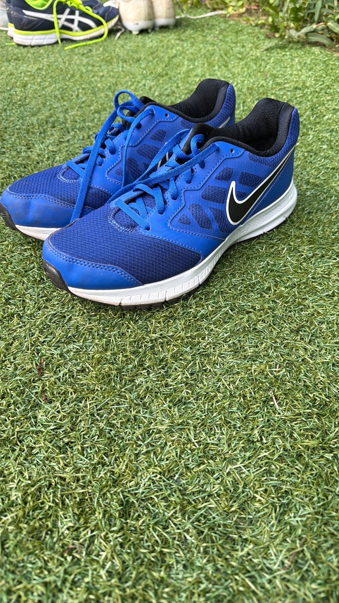 Nike tennisschoenen maat 41, Nike, Schoenen, Zo goed als nieuw, Ophalen