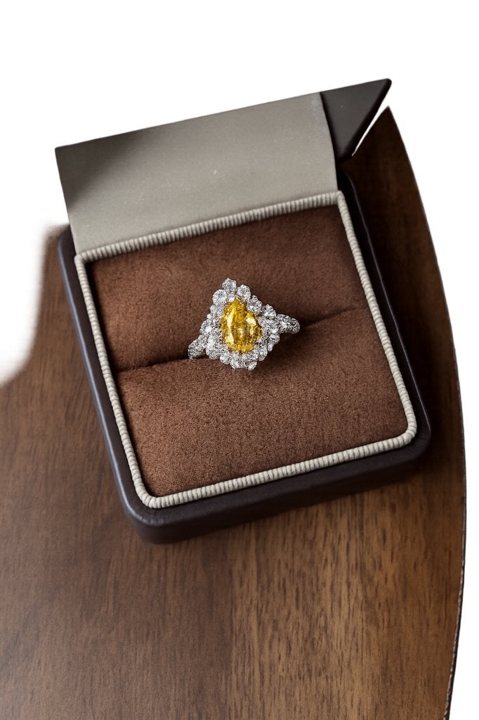 Zilveren ring met druppelvormige gele diamant, Sieraden, Tassen en Uiterlijk, Ringen, 18 tot 19, Geel, Nieuw, Dame of Heer