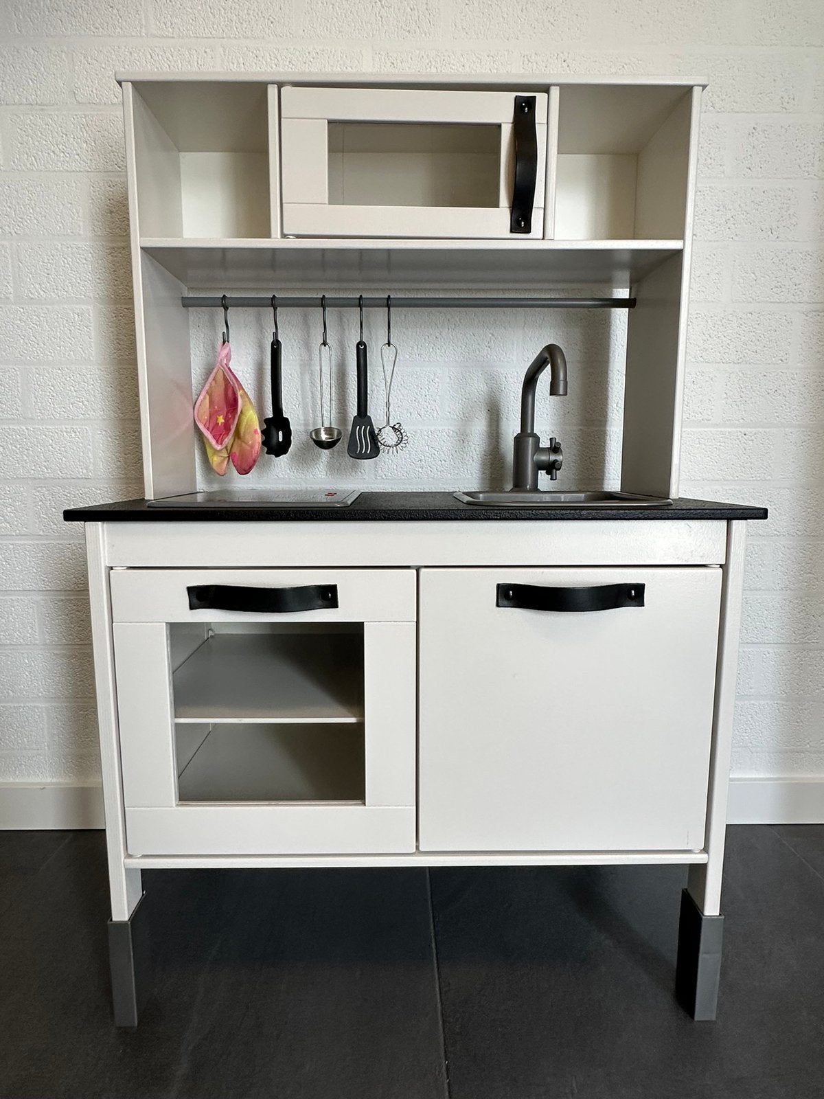 IKEA kinderkeukentje / LAB paint- incl. veel accessoires, Ophalen, Zo goed als nieuw