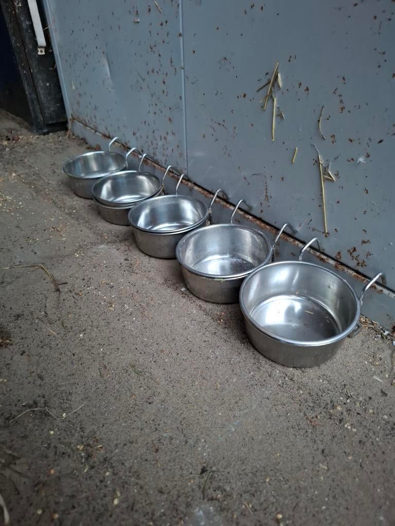 Voerbakjes/drinkbakjes vogels, Dieren en Toebehoren, Ophalen, Kooi-accessoires