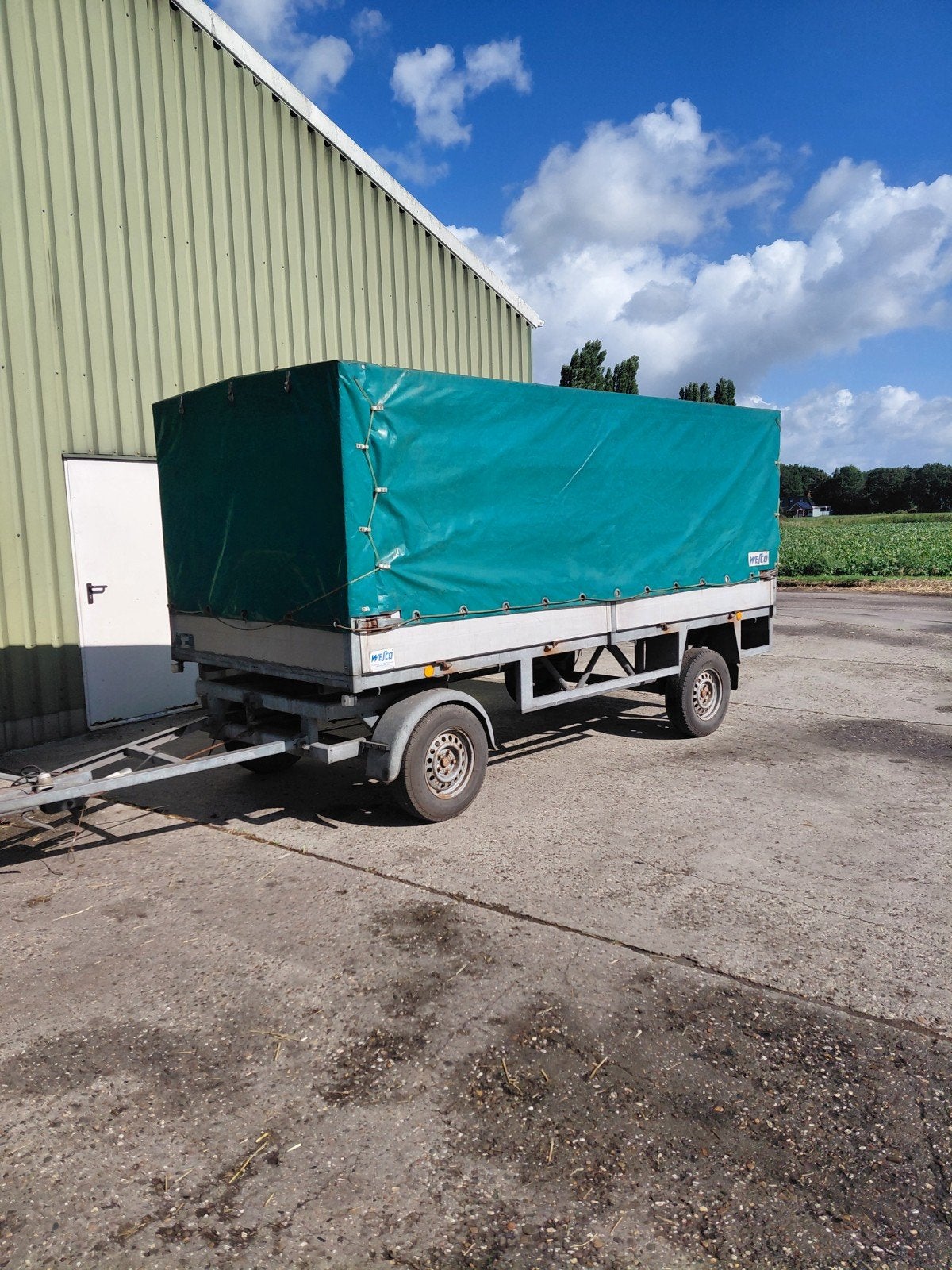 Wesco schamelaanhangwagen met huif - Bouwjaar 1998, Ophalen, Gebruikt