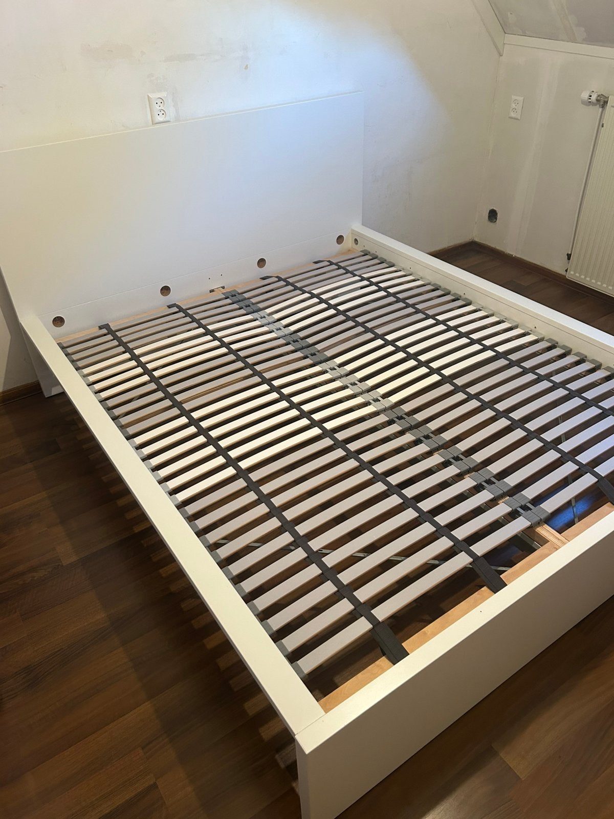 Ikea MALM bedframe wit incl. lattenbodem 160 x 200, Huis en Inrichting, Ophalen, Verstelbaar, Wit, Tweepersoons