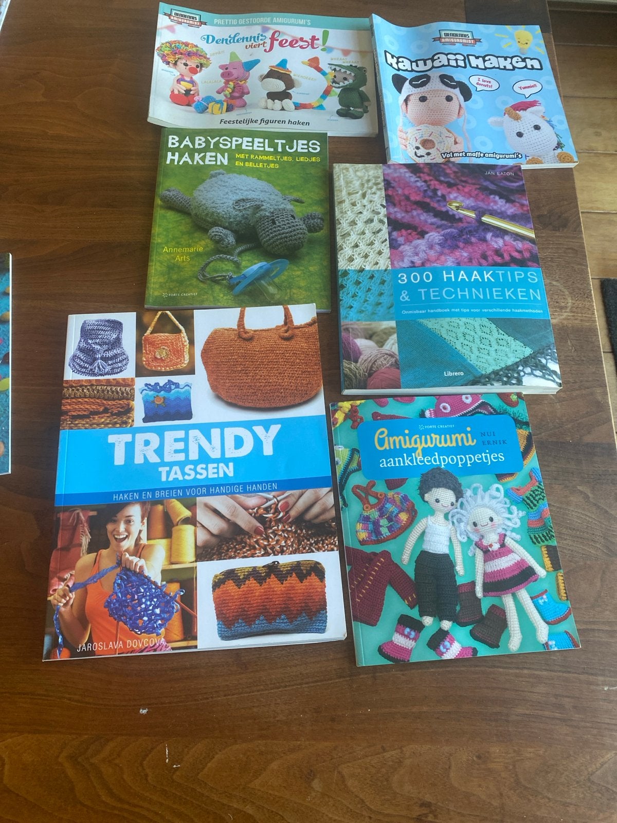 Hobbyboeken: Haken, Amigurumi, Babyspeeltjes, Tassen, Ophalen of Verzenden, Zo goed als nieuw, Breien en Haken, Geschikt voor kinderen