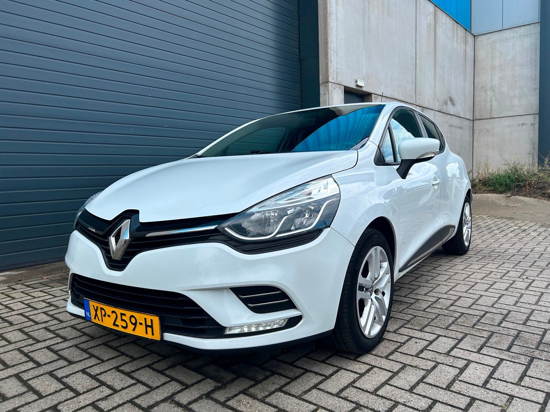 Renault Clio 0.9 TCe Zen AIRCO NAVI NAP 5DRS 2019, Voorwielaandrijving, 898 cc, Stof, Gebruikt