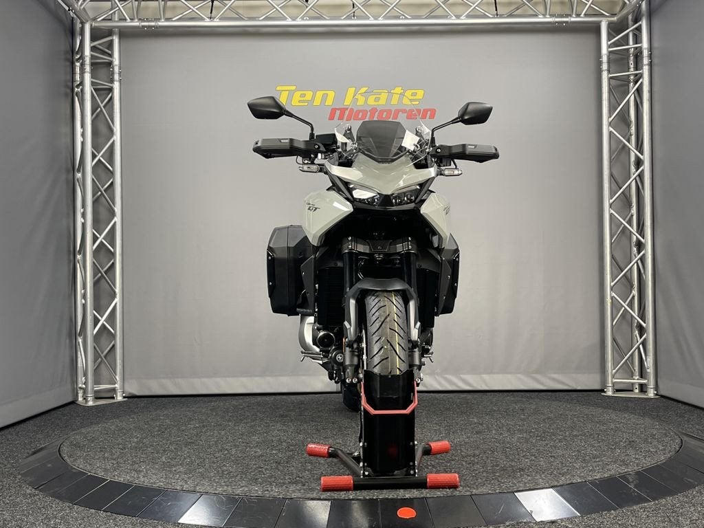 Honda CB 1000 GT, Bedrijf, Sport, Traction Control, Meer dan 35 kW