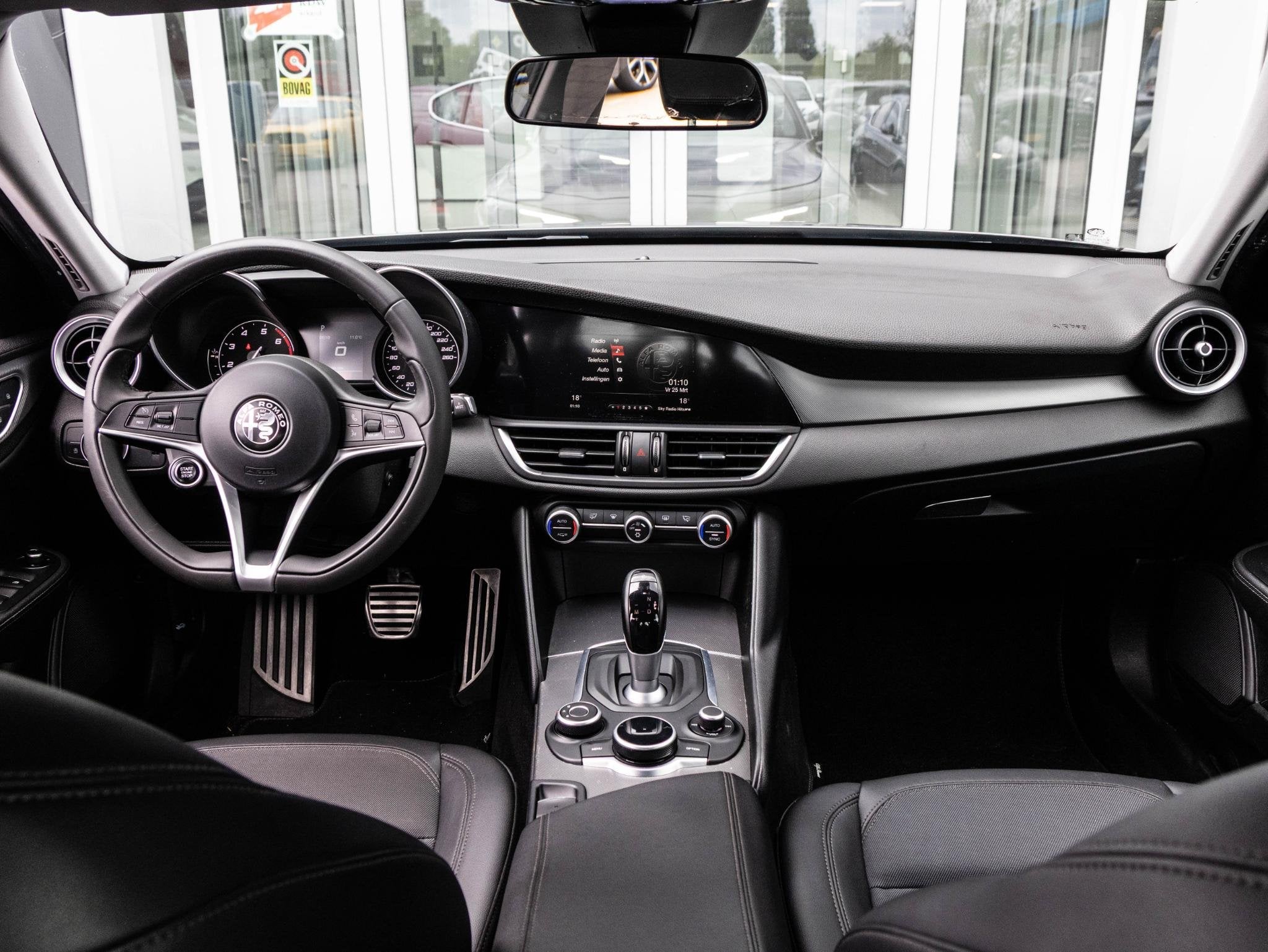 Alfa Romeo Giulia 2.0T Super | Xenon | 18" Velgen | BTW Auto, Auto's, Alfa Romeo, Automaat, 745 kg, Achterwielaandrijving, Euro 6