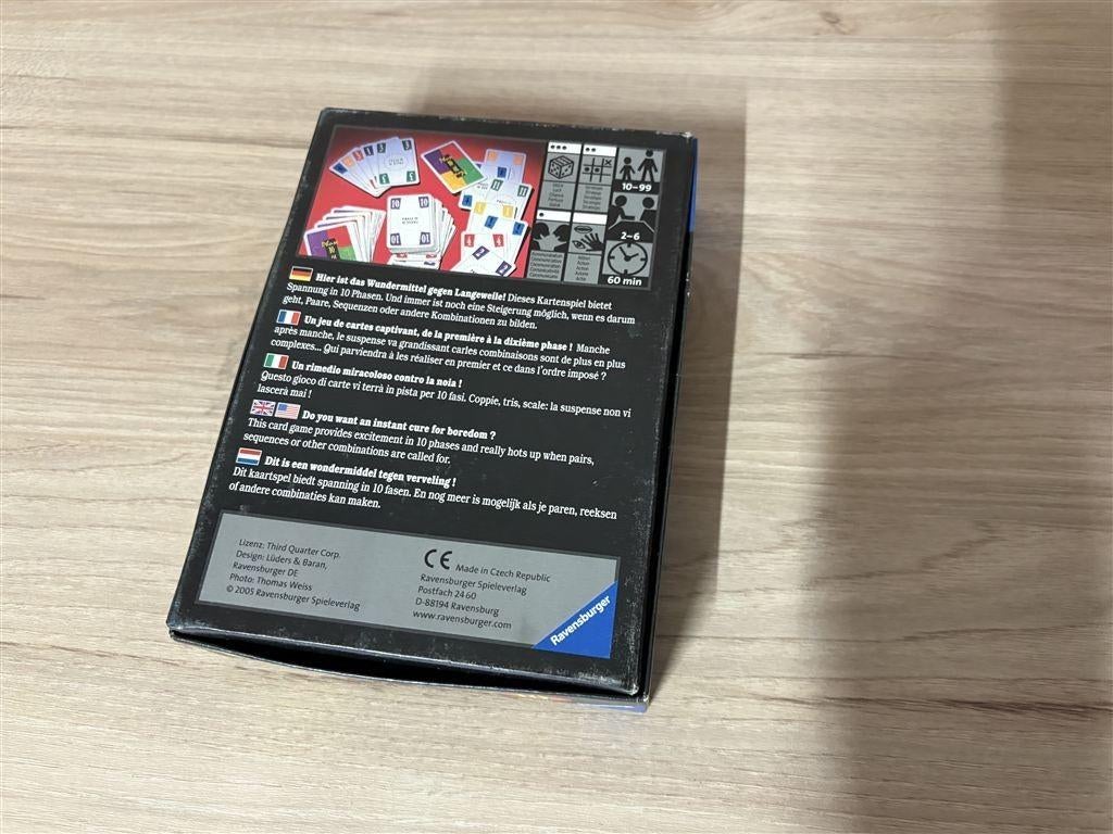 phase 10 - s4179, Hobby en Vrije tijd, Gezelschapsspellen | Bordspellen, Verzenden, Zo goed als nieuw