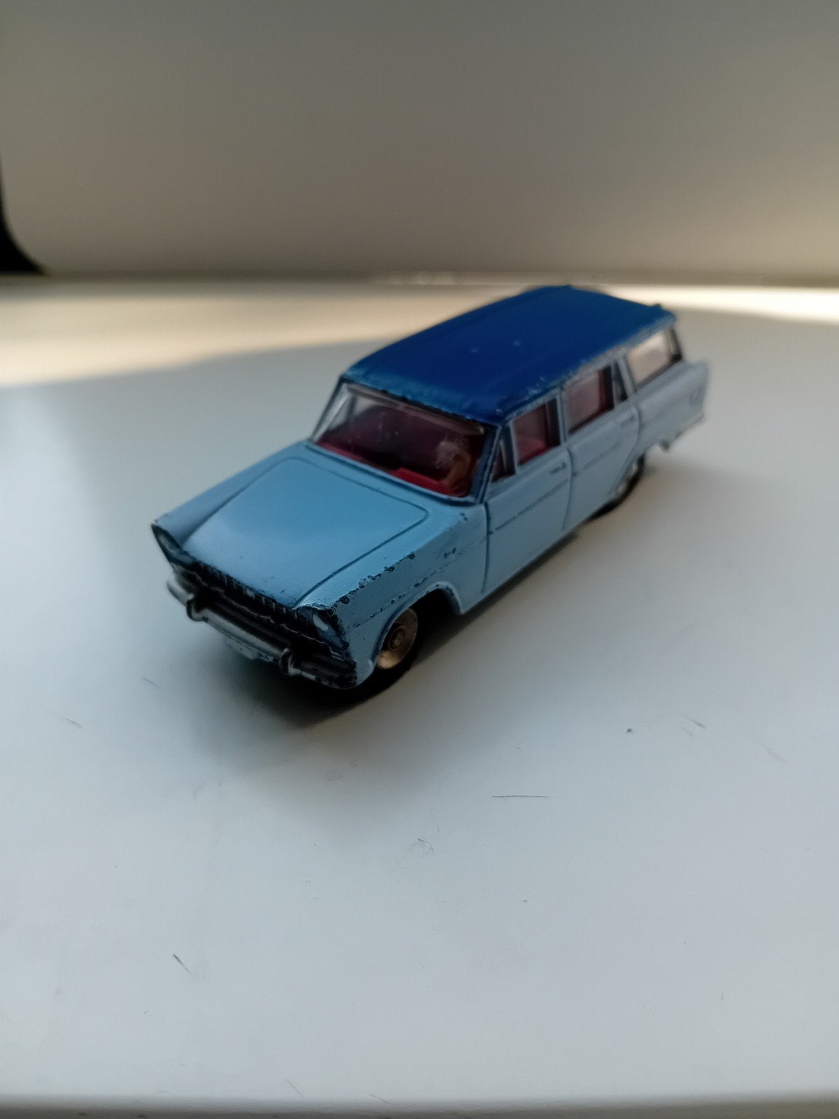Dinky toys Fiat 1800 SW., Hobby en Vrije tijd, Ophalen of Verzenden, Gebruikt, Auto, Dinky Toys