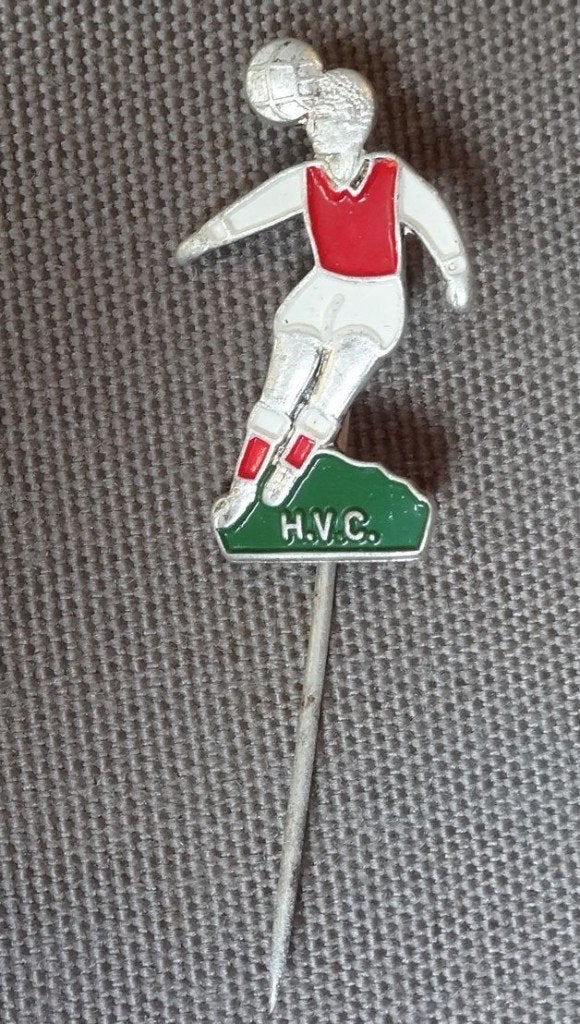 Voetbalspeldje zilvervoetje Koppertje H.V.C. Amersfoort, Ophalen of Verzenden, Zo goed als nieuw, Overige binnenlandse clubs, Overige typen