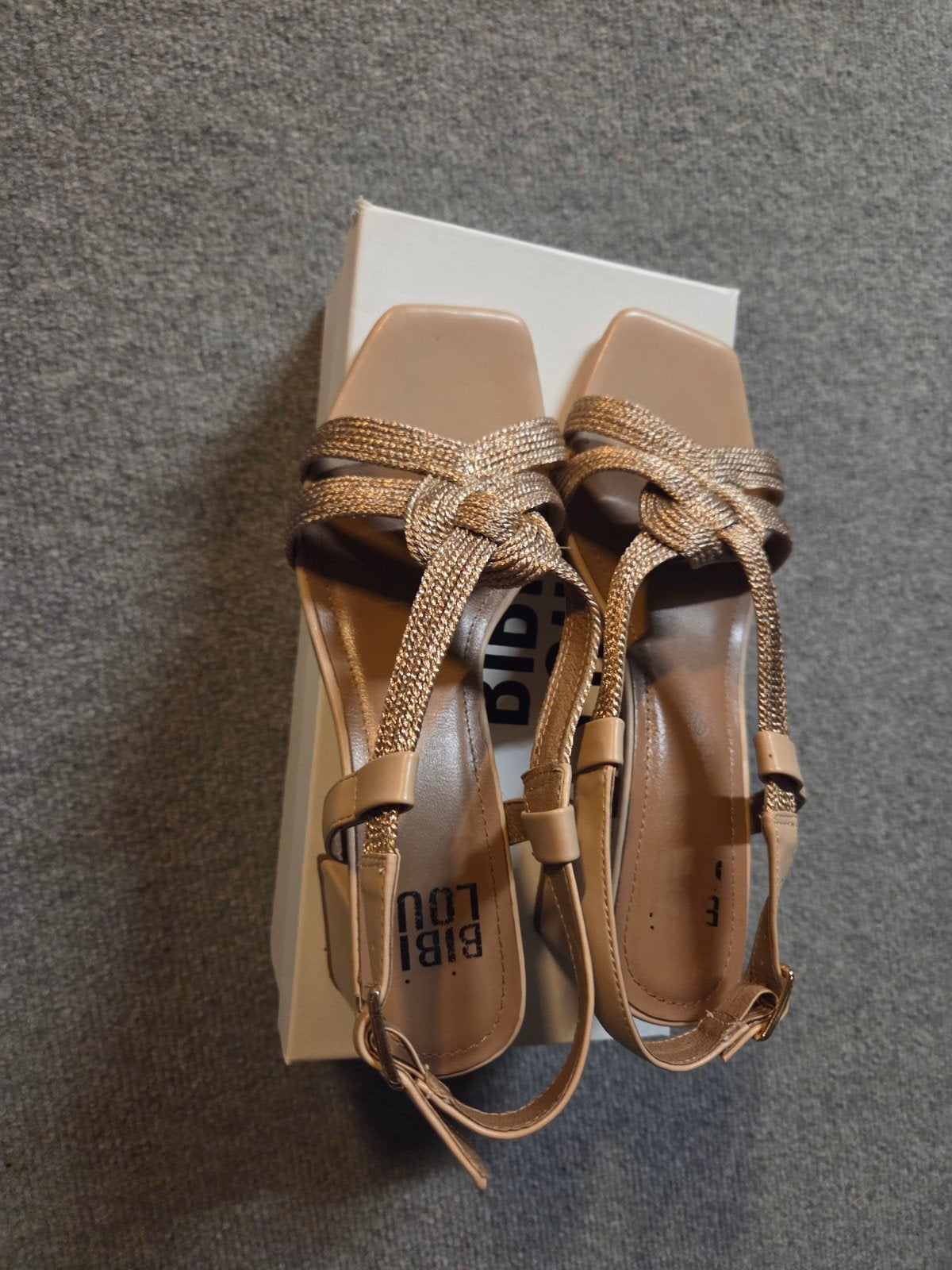 bibi lou  sandalen maat 39, Kleding | Dames, Schoenen, Ophalen of Verzenden, Nieuw, Roze, Sandalen of Muiltjes