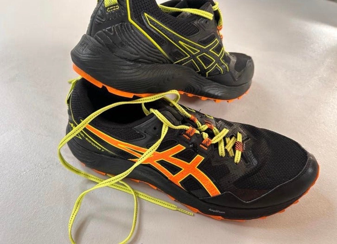 ASICS Gel-Sonoma 7 Trailrunningschoenen - Zwart/Oranje/Geel, Ophalen of Verzenden, Zo goed als nieuw, Zwart, Sportschoenen