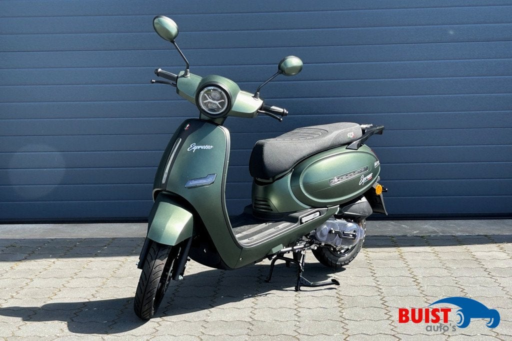 GTS Snorscooter Espresso NIEUWE SCOOTER! LEAF GREEN!, Overige merken, Gebruikt, Info@buist-autos.nl, Benzine