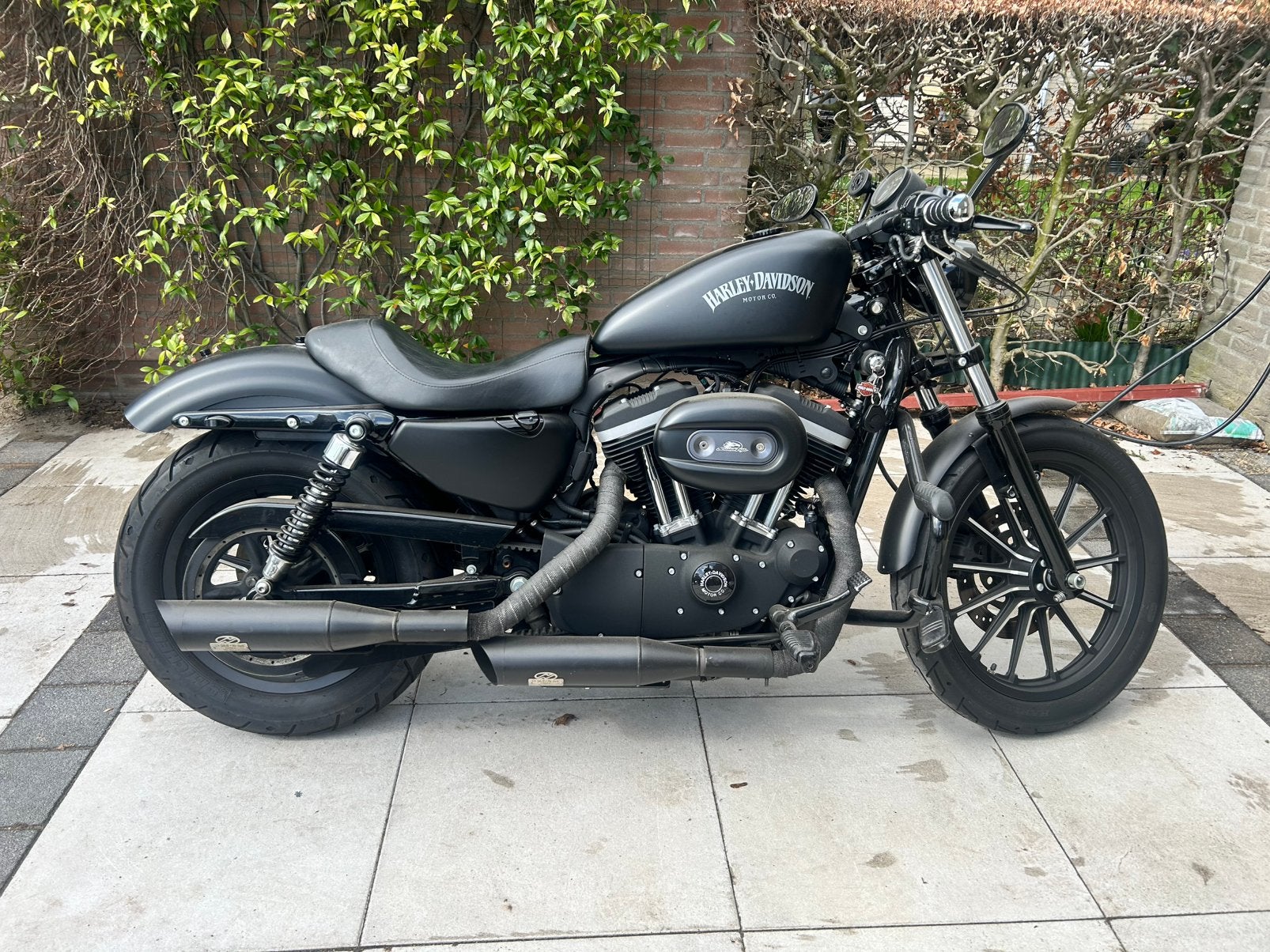 Harley-Davidson Sportster 883 Iron, Particulier, Chopper