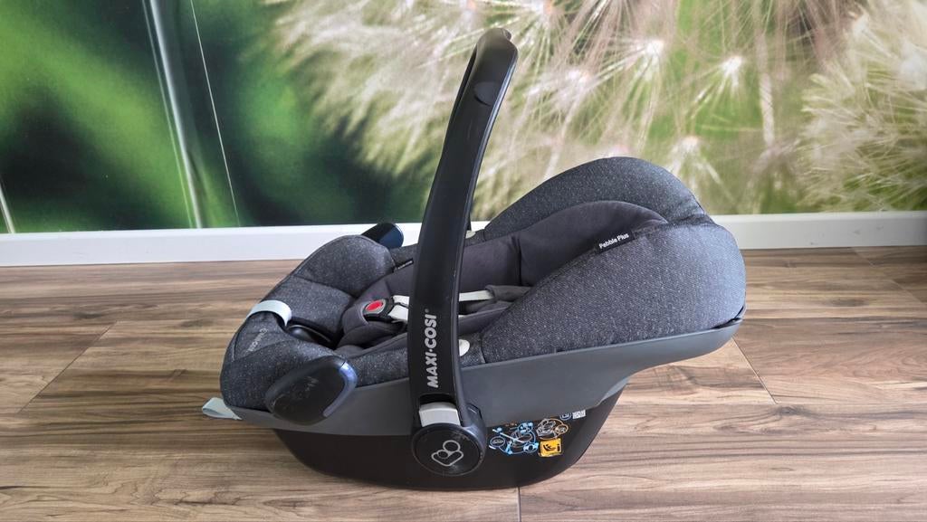 Maxi cosi pebble plus, Ophalen, Zijbescherming, Zo goed als nieuw, Isofix