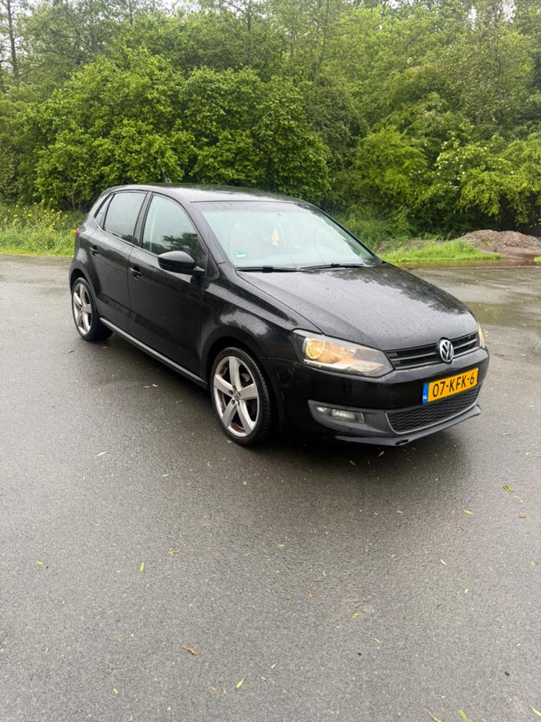 Volkswagen Polo 1.4 16V FSI 63KW 2009 Zwart, Voorwielaandrijving, 970 kg, 40 €/maand, 4 cilinders