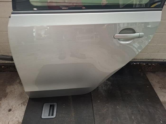 Portier 4Deurs links-achter van een Volkswagen UP (LB7Z), Gebruikt, -, -, -