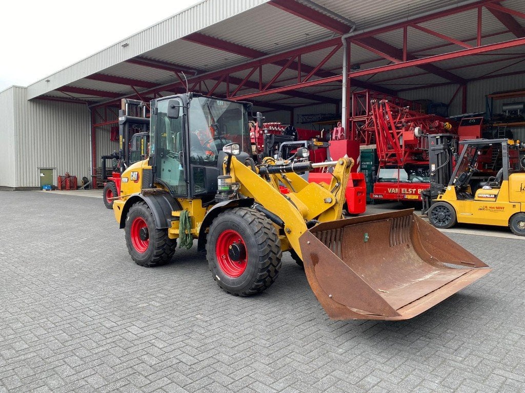 Caterpillar wiellader 908M, Ophalen, Wiellader of Shovel