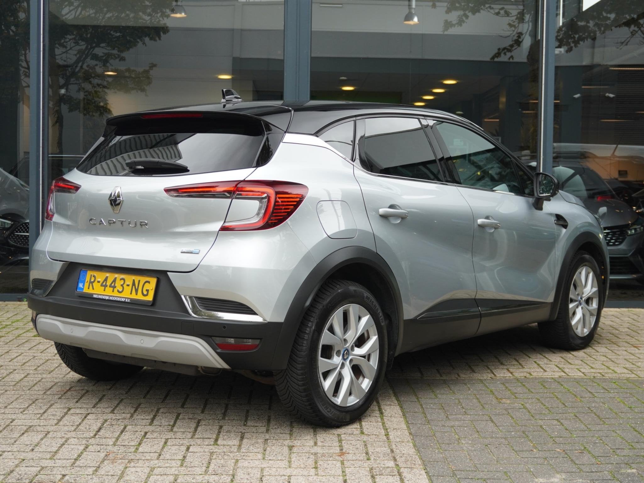 Renault Captur 1.6 E-Tech Plug-in Hybrid 160 Intens AUTOMAAT, Auto's, Stof, Gebruikt, 4 cilinders, 160 pk
