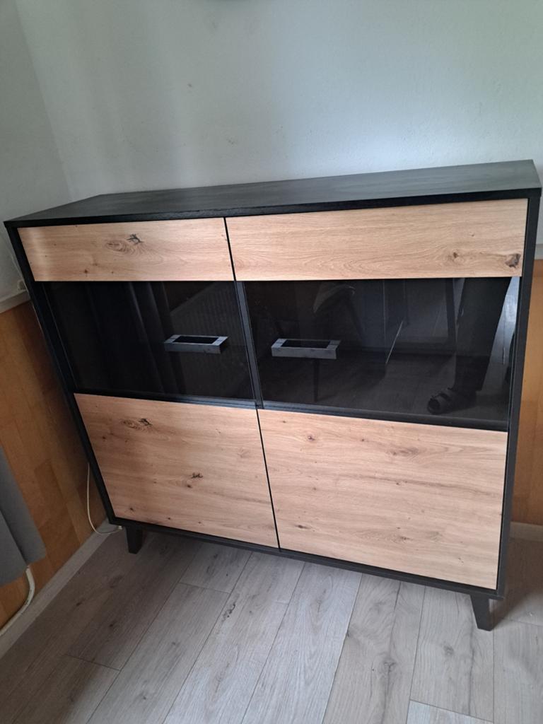 Mooi dressoir vitrinekast, Ophalen, Zo goed als nieuw, 25 tot 50 cm