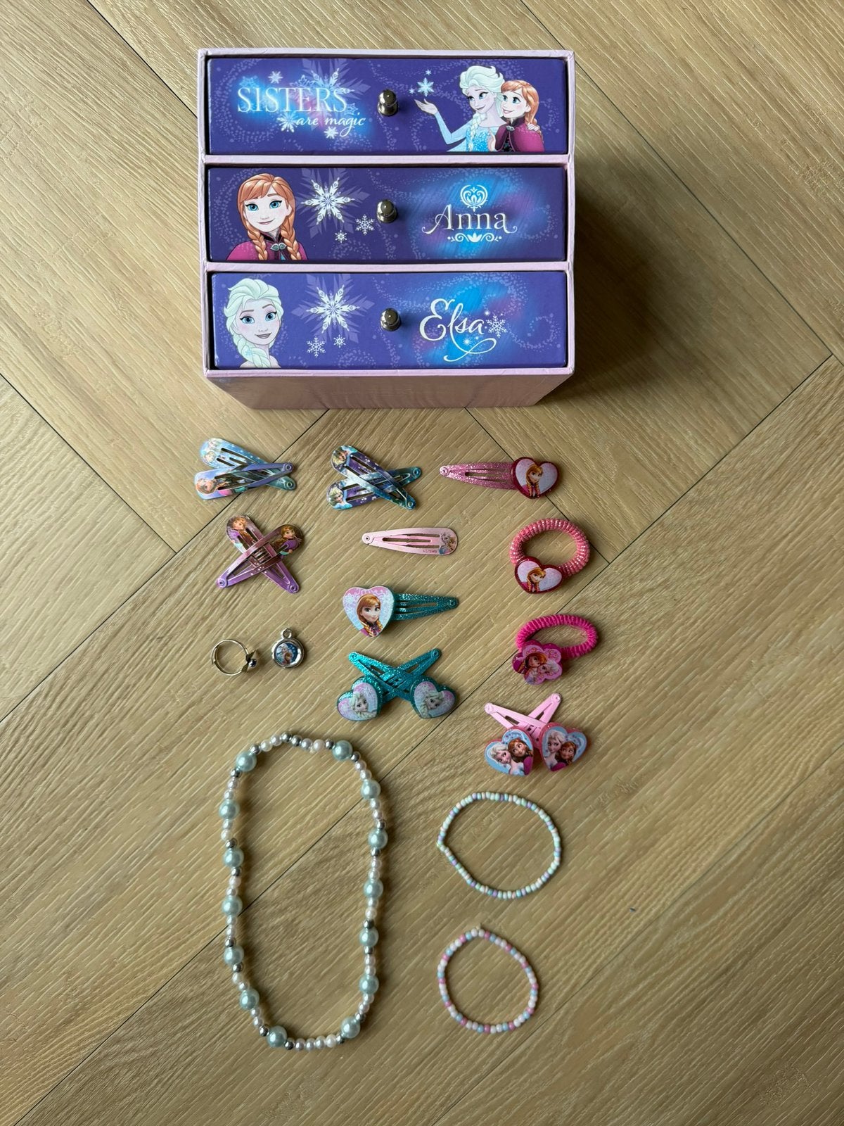 Frozen, Disney, sieradendoosje met accessoires, Ophalen of Verzenden, Zo goed als nieuw, Overige kleuren
