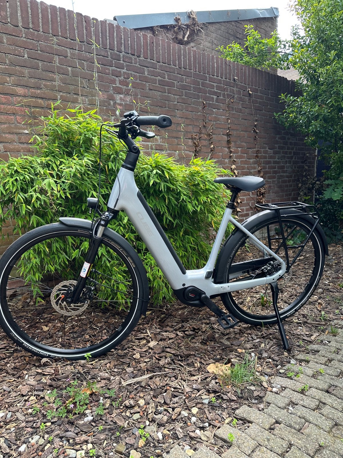 Cube Supreme Hybrid Comfort One 600. 54cm, Fietsen en Brommers, Elektrische fietsen, 51 tot 55 cm, Ophalen, Zo goed als nieuw