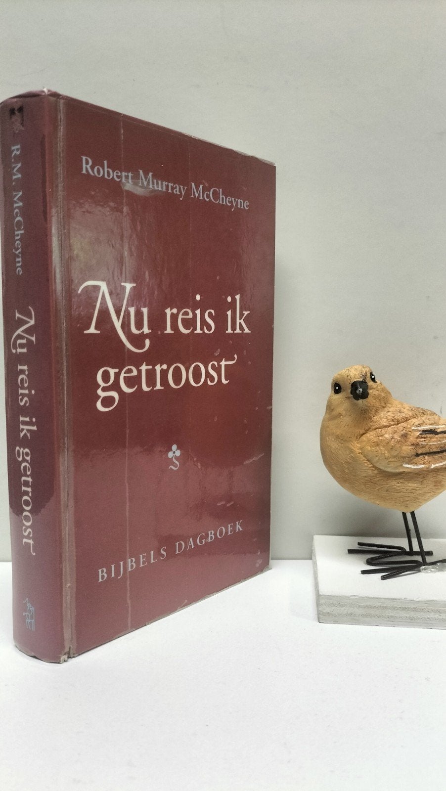 McCheyne, R.M. ;  Nu reis ik getroost (Bijbels dagboek), Ophalen of Verzenden, Gelezen, Christendom | Protestants