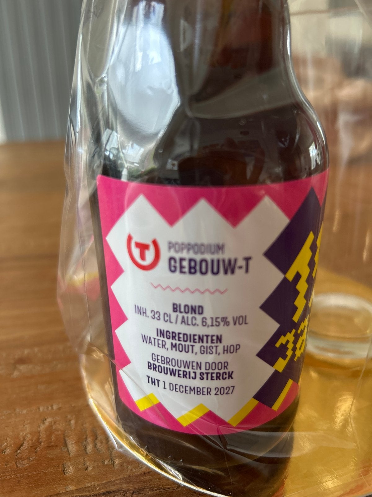 Poppodium Gebouw-T 15 Jaar Blond Bier en Glas Collectors Ite, Verzamelen, Ophalen, Nieuw