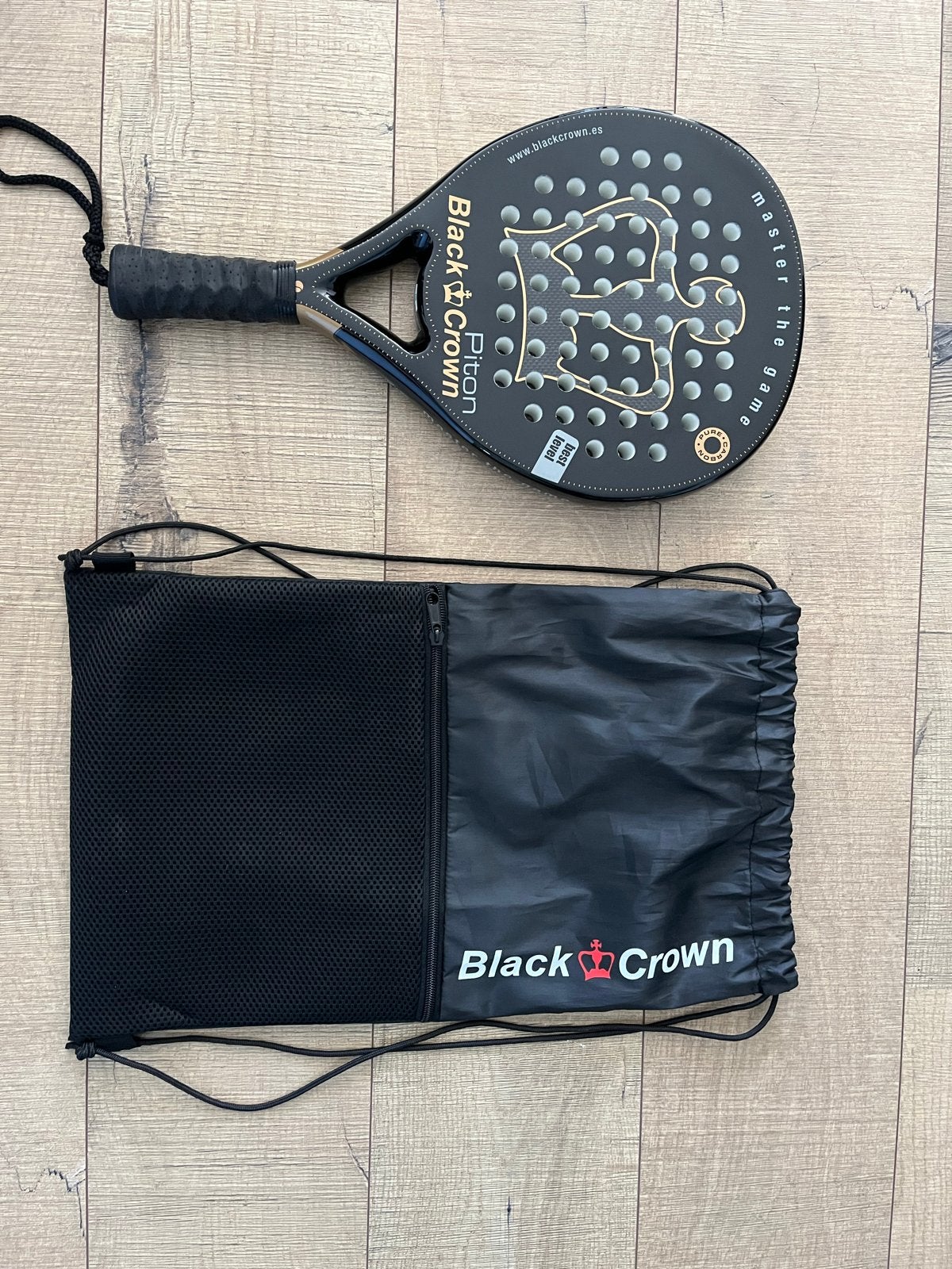 Black Crown Piton Padelracket met tas 1x gebruikt, Ophalen of Verzenden, Zo goed als nieuw, Padelracket