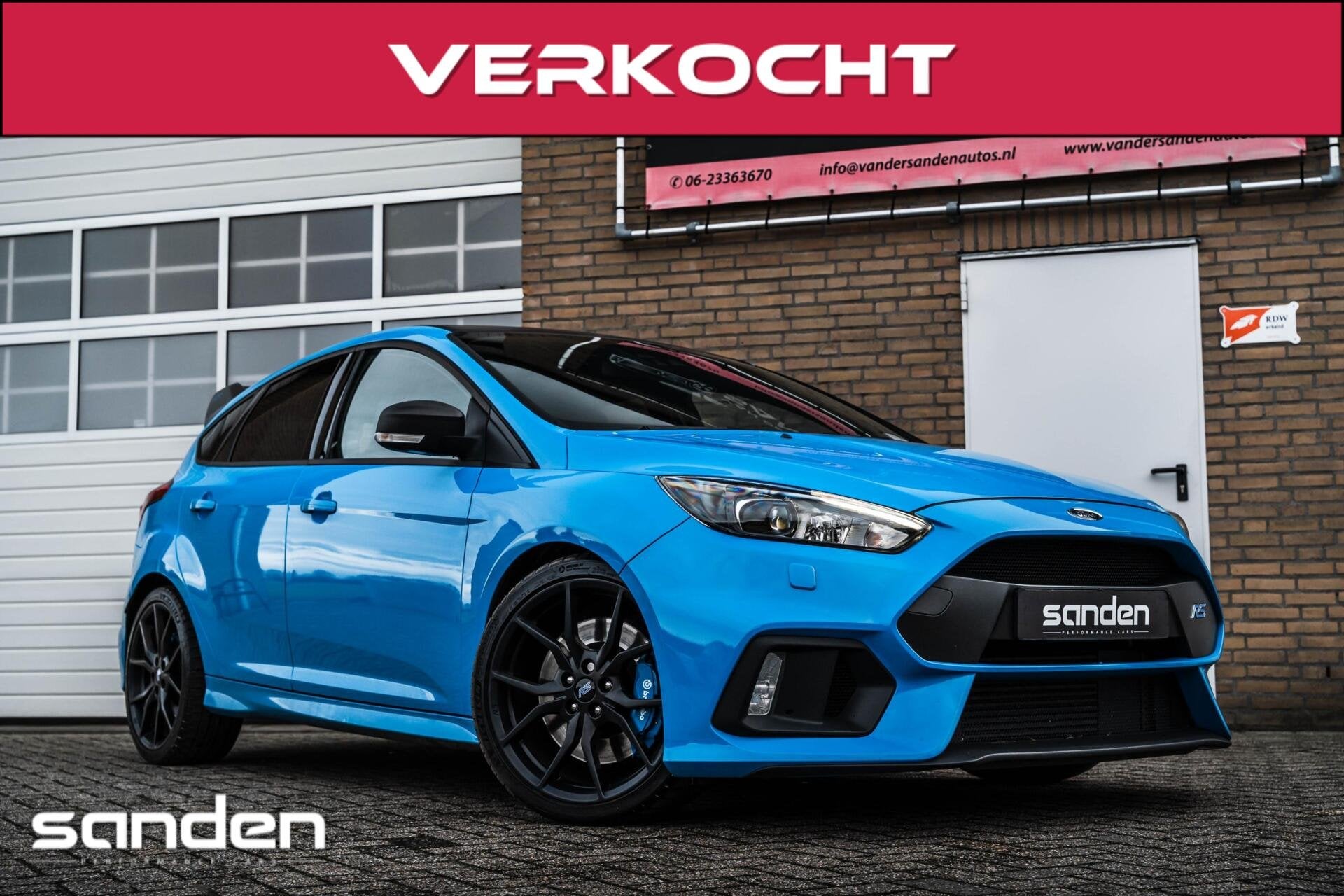 Ford Focus 2.3 RS LSD Blue & Black|Sony|Cam|CarPlay|Recaro, Bi-Xenon koplampen, 4 cilinders, Blauw, 2300 cc