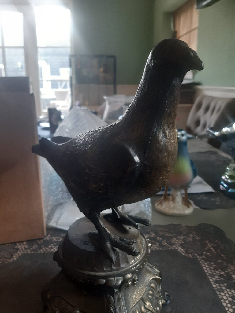 brons kleurig zwaar metaal beeld postduif, Meerdere dieren, Postduif