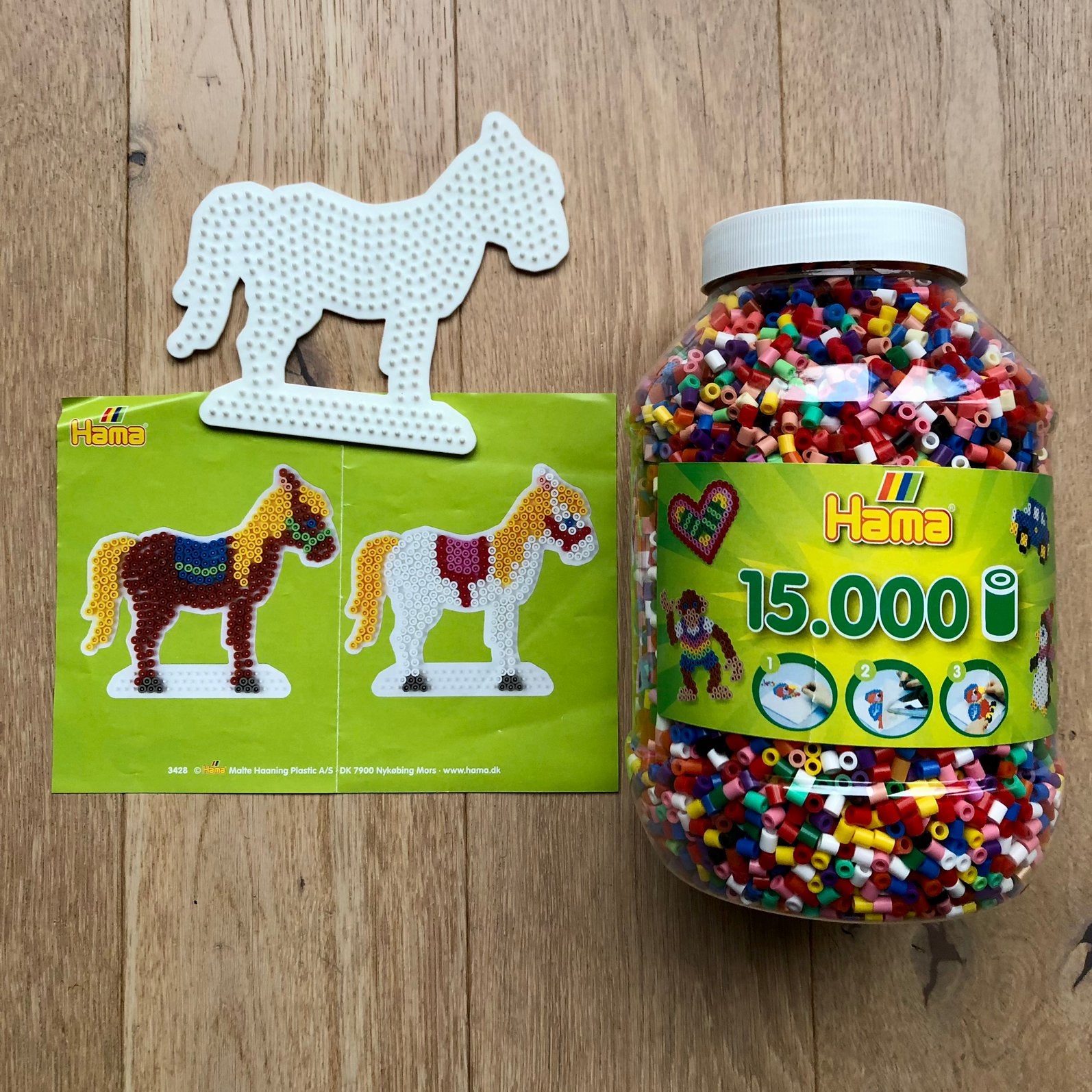 Bus met 15.000 strijkkralen, grondplaat paard pony + sjaboon, Nieuw, Meerkleurig, Ophalen of Verzenden, Kunststof