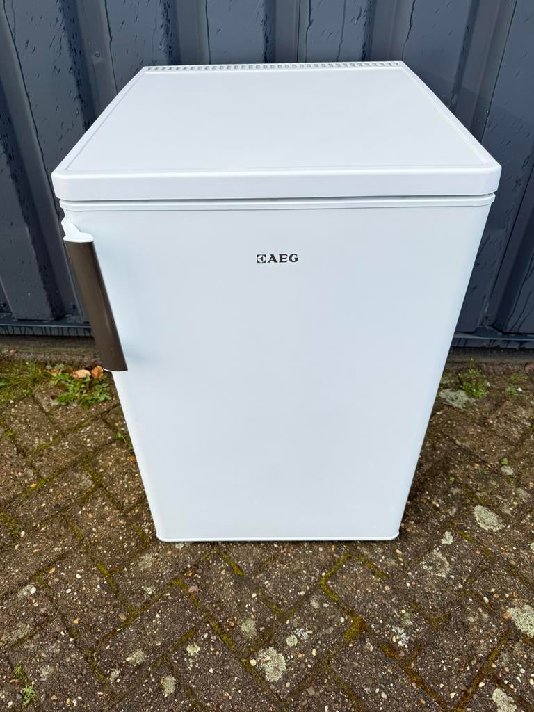 AEG tafelmodel koelkast in perfecte conditie! 6 maanden oud, Ophalen of Verzenden, Zo goed als nieuw, Minder dan 60 cm, 85 tot 120 cm