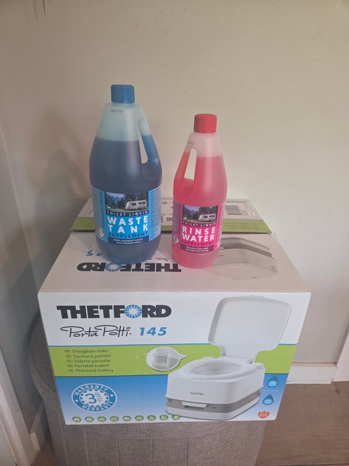 Thetford Porta Potti 145 Draagbaar Toilet + Vloeistoffen, Caravans en Kamperen, Caravan accessoires, Ophalen, Nieuw