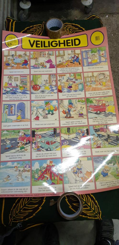 veiligheids poster voor kinderen, Diversen, Rommelmarktspullen, Ophalen of Verzenden, 'T Olde Gre-j, Info@toldegrej.nl, Endepoelstraat 20f Didam