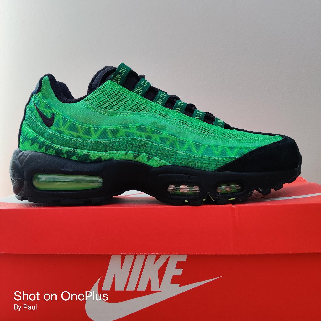 Nike Air Max 95 Nieuw! maat 42,5, Ophalen, Nieuw, Hardlopen, Hardloopschoenen