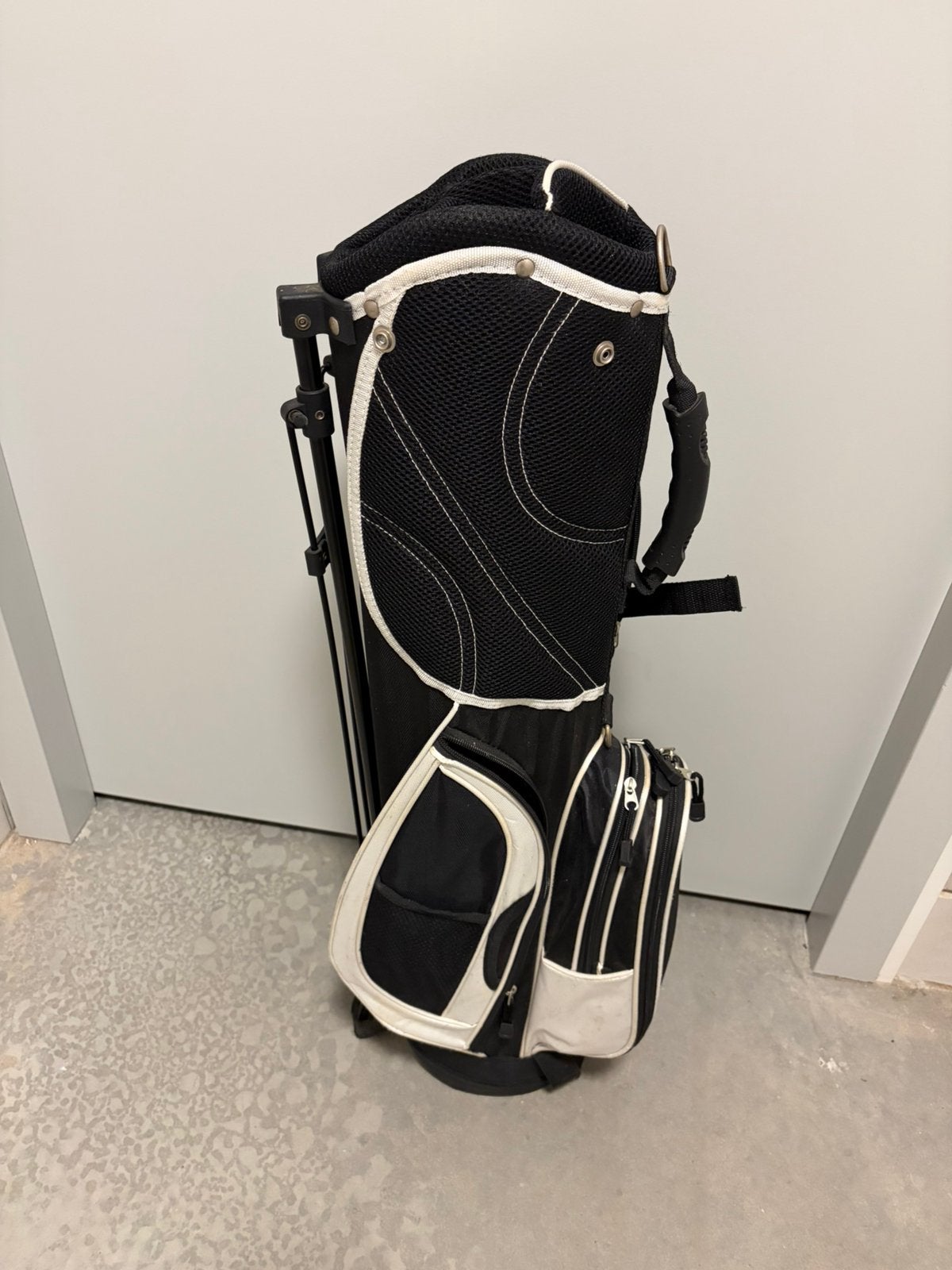 Draagtas golf + cover, Sport en Fitness, Golf, Ophalen, Zo goed als nieuw, Tas