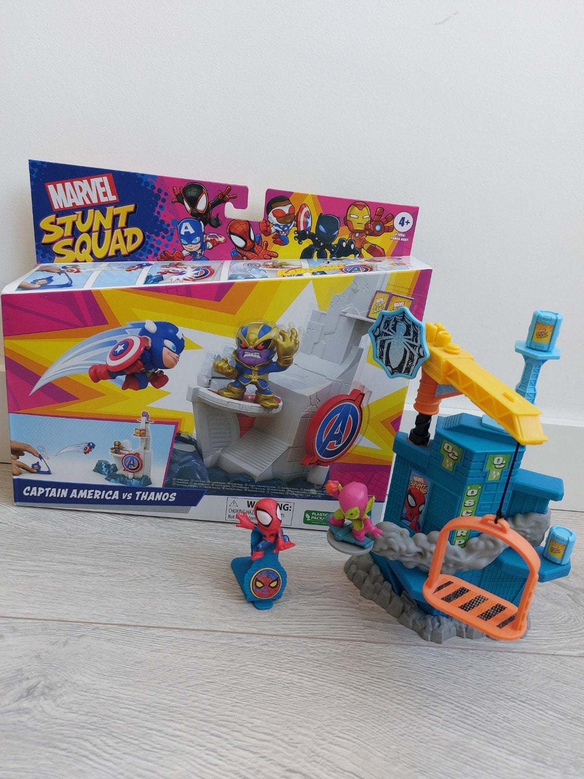 2x Marvel stunt squad - Spiderman en Green Goblin - Captain, Ophalen of Verzenden, Zo goed als nieuw