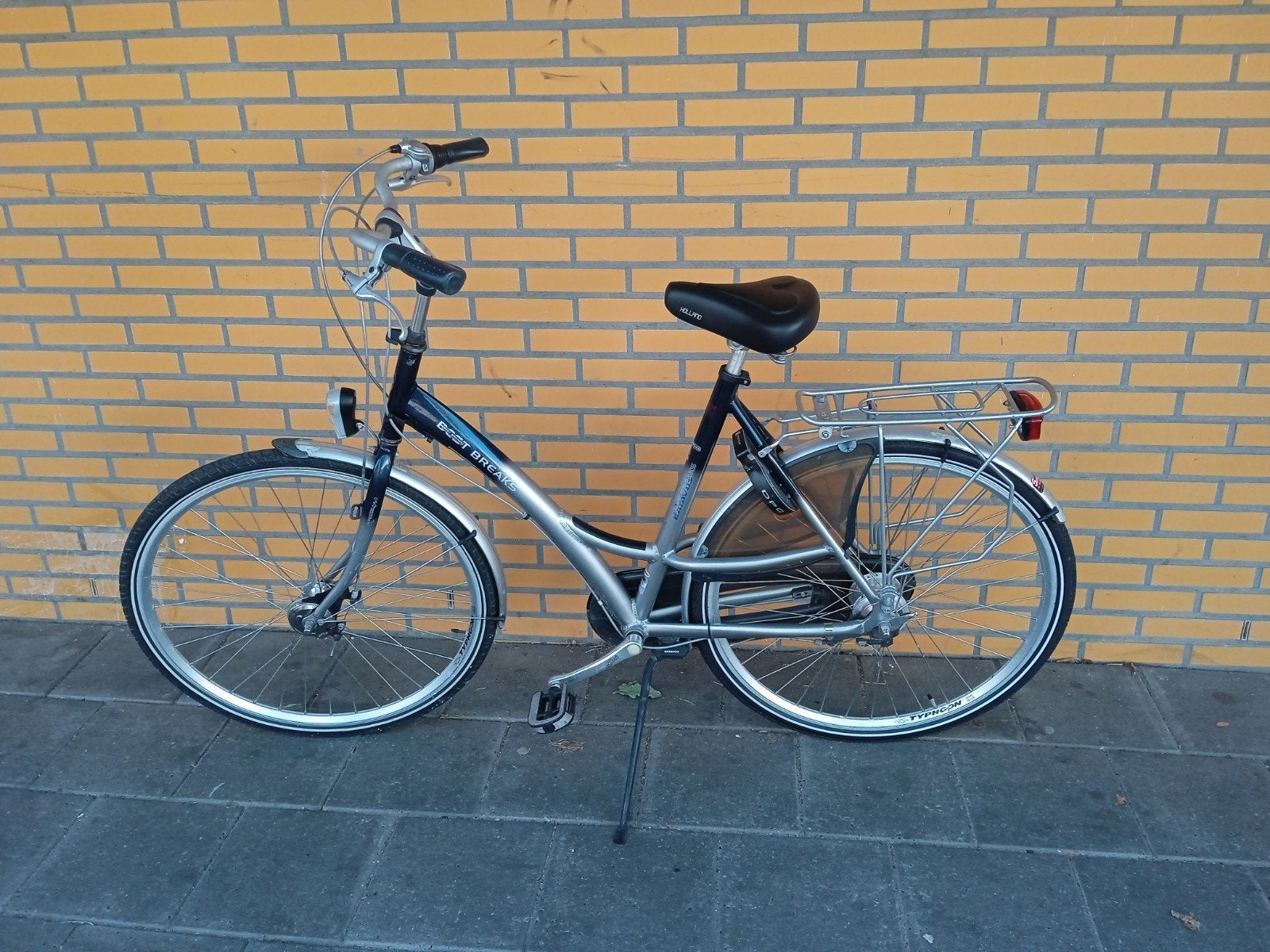 nette fiets 28 inch, Fietsen en Brommers, Fietsen | Dames | Damesfietsen, Ophalen, Gebruikt, Versnellingen, Batavus