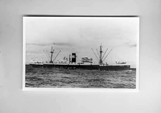 scheepvaart-foto-tuva 1935, Ophalen of Verzenden, Zo goed als nieuw, Motorboot, Boek of Tijdschrift