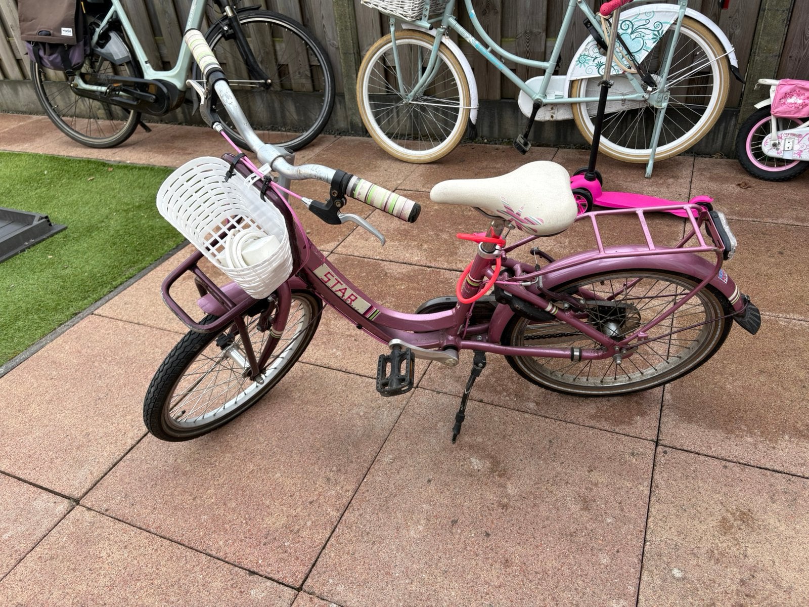Meisjesfiets 20 inch, Ophalen, Terugtraprem, Gebruikt, Handrem