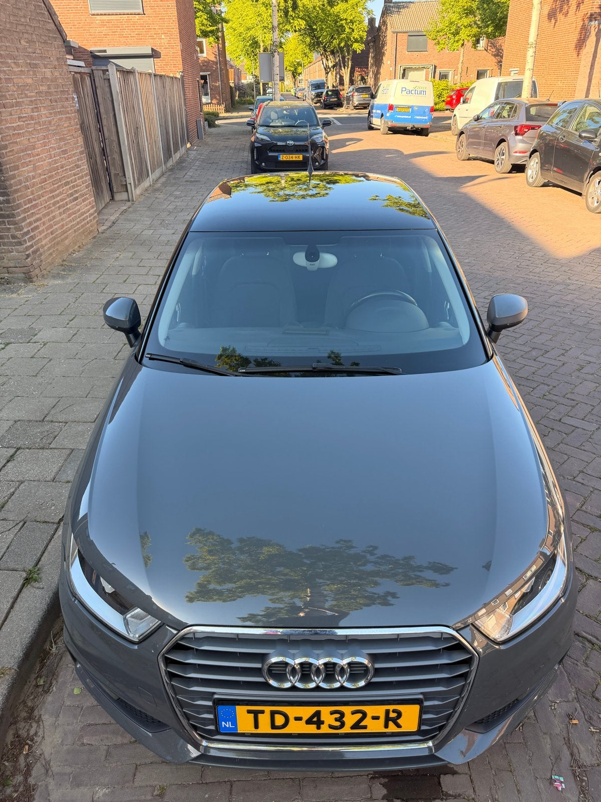 Audi A1 1.0 Tfsi 70KW Sportback 2016 Grijs, Voorwielaandrijving, 95 pk, 24 km/l, Particulier