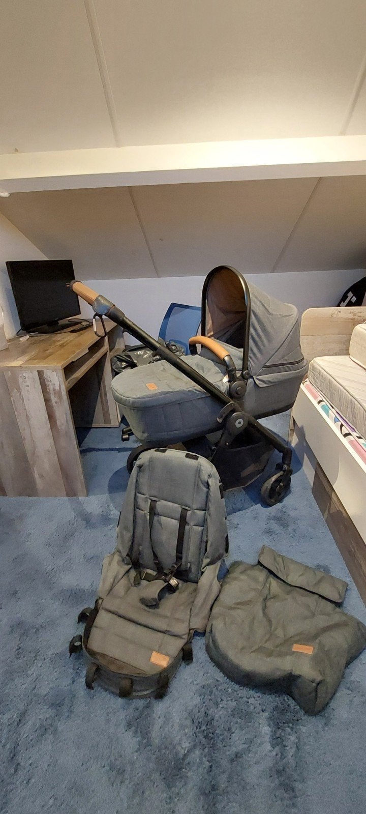 Qute kinderwagen, Ophalen, Gebruikt, Overige merken