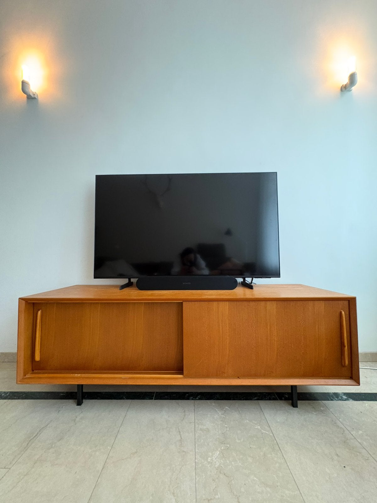 Mooie retro-look teak tv kast, Ophalen, Teakhout, Zo goed als nieuw, Minder dan 100 cm
