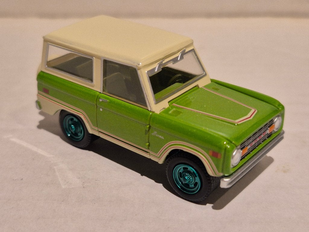 Greenlight 1/64 1974 Ford Bronco (Greenmachine), Ophalen of Verzenden, Nieuw, Auto