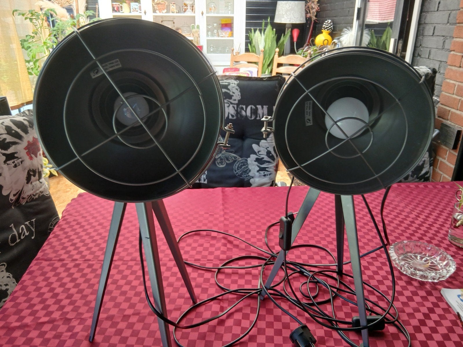 Schemerlamp. Metaal., Huis en Inrichting, Lampen | Tafellampen, Ophalen of Verzenden, Metaal