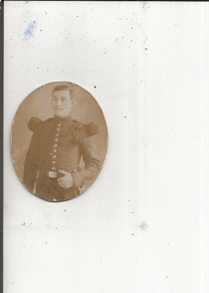 Militair met snor Ovaaltje, Ophalen of Verzenden, Voor 1920, Ongelopen, Overige thema's