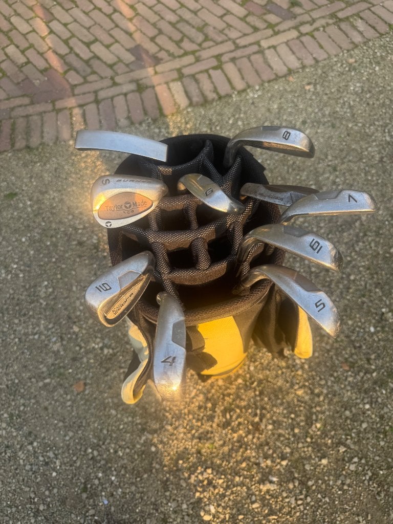 Foto 21 van Complete KING COBRA GOLFSET INCL TAS